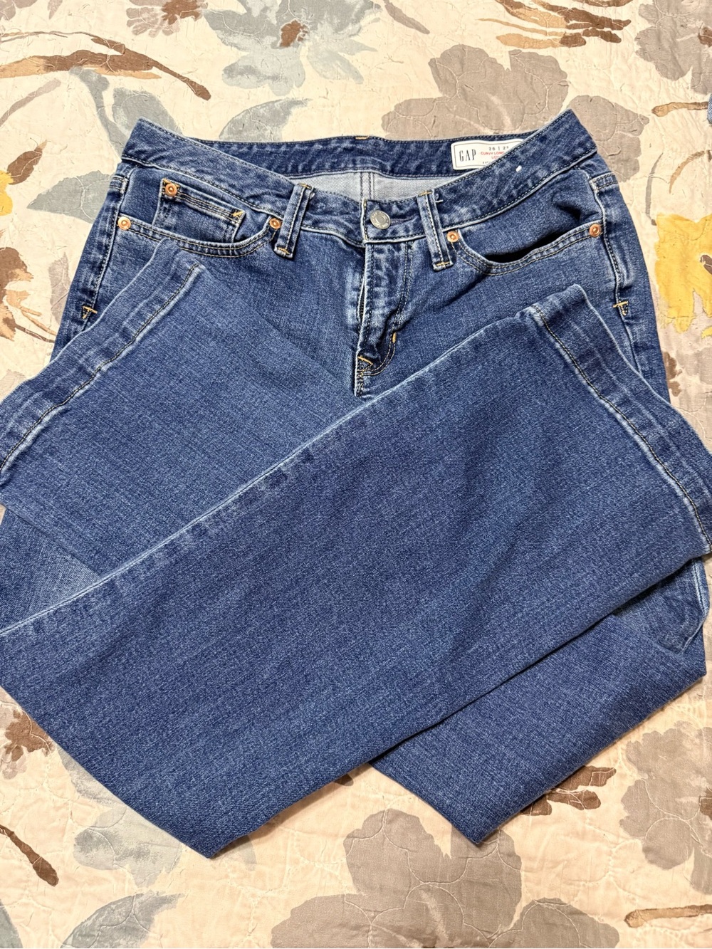 GAP Women's Straight Leg Dark Blue Denim Jeans